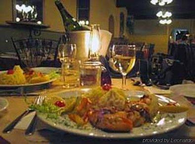 Danube Bleu Lodge *